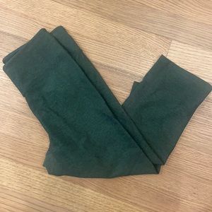 Outdoor Voices knee cap leggings size small
